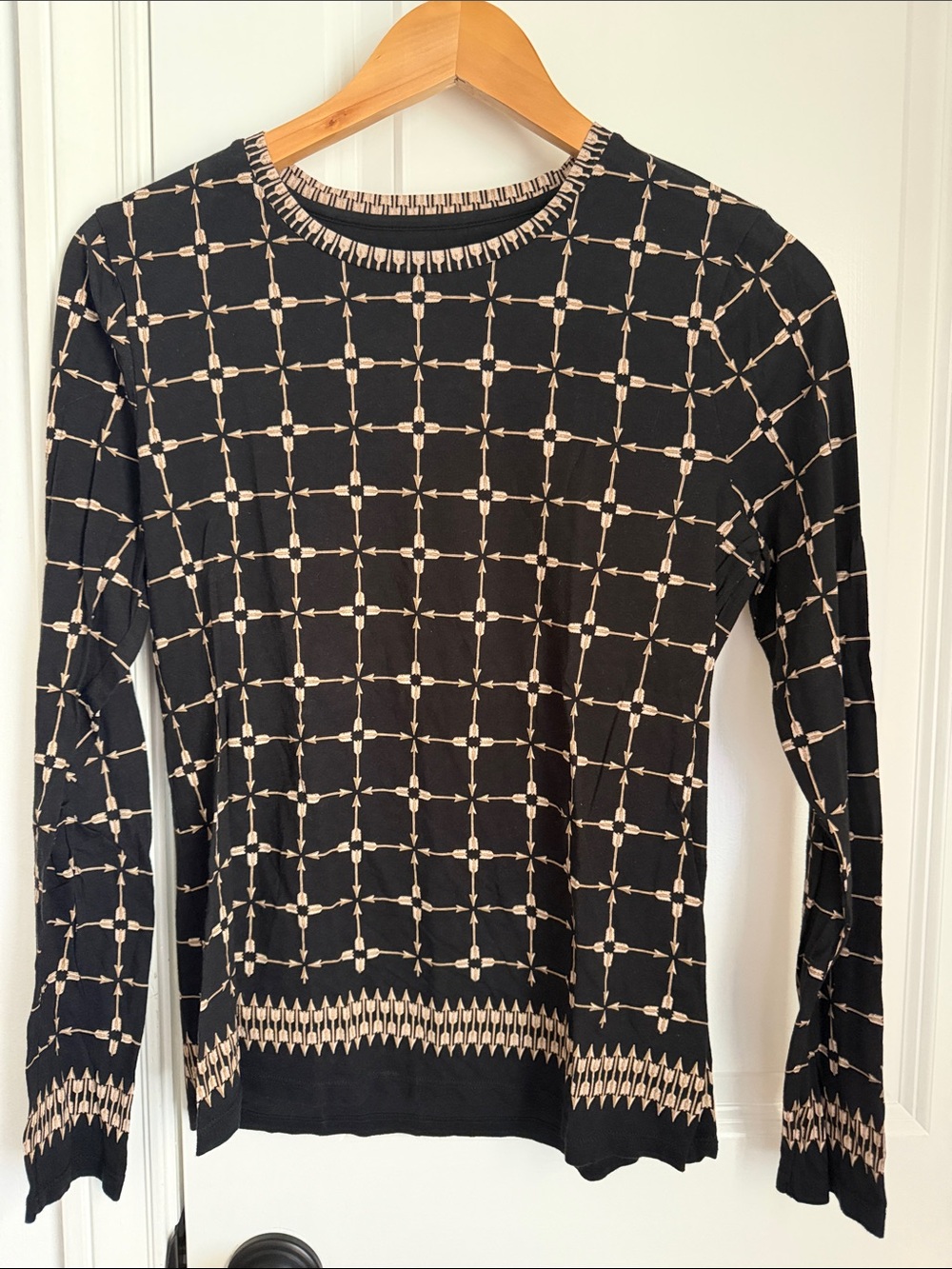 TORY BURCH Long Sleeve Printed T Shirt Top Black Size Small S Lightweight